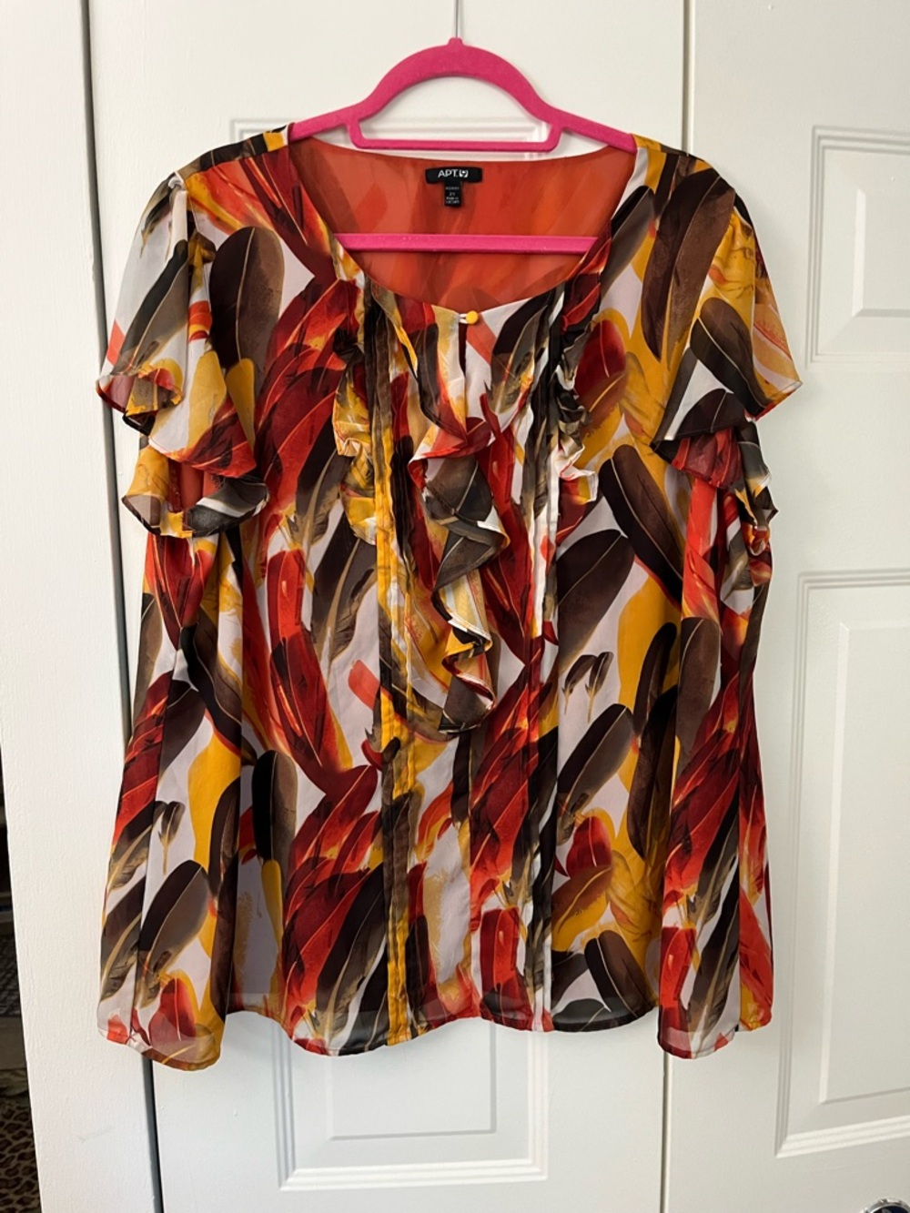 Apt 9 Flutter Sleeve Lined Blouse
